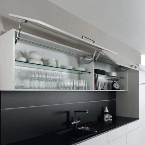 Ảnh thực tế bộ tay nâng FREE SWING Hafele 493.05.762, trắng