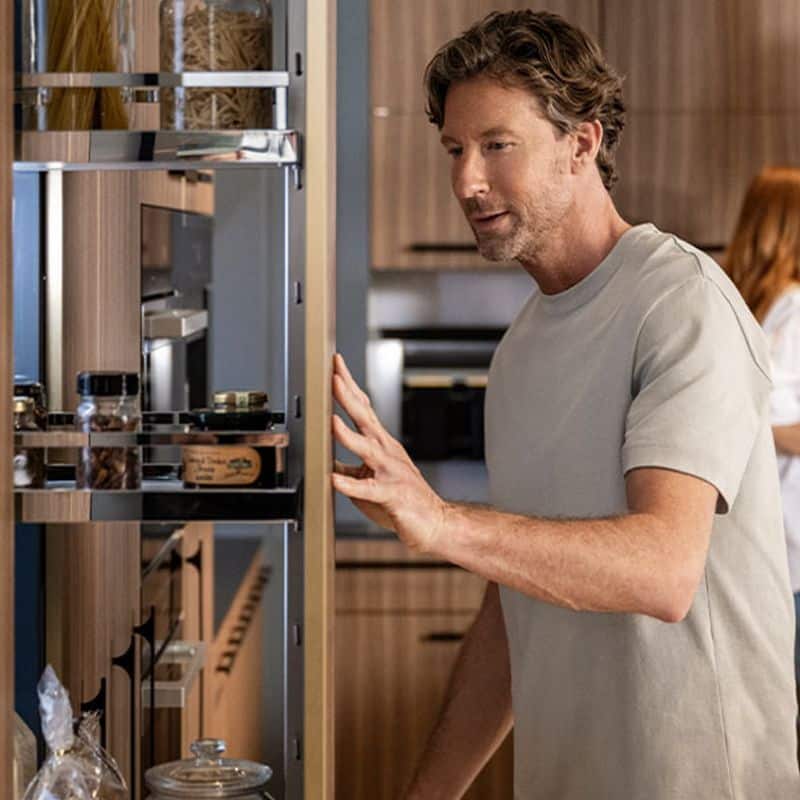 Ảnh thực tế bộ kệ tủ 6 tầng, rổ lưới DISPENSA 90 ARENA 300mm Hafele 546.54.631 Ảnh thực tế bộ kệ tủ 6 tầng, rổ lưới DISPENSA 90 ARENA 300mm Hafele 546.54.631