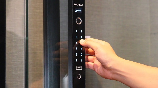 Khóa cửa điện tử Häfele EH6000 912.05.851