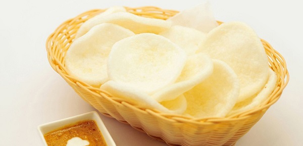 Cảm nhận khi ăn phồng tôm chiên làm bằng nồi chiên không dầu